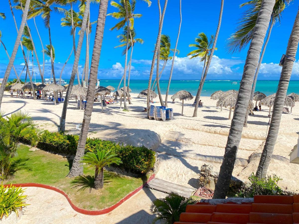 Los Corales Villas And Suites - Beach Club, Spa, Restaurants Punta Cana Bagian luar foto