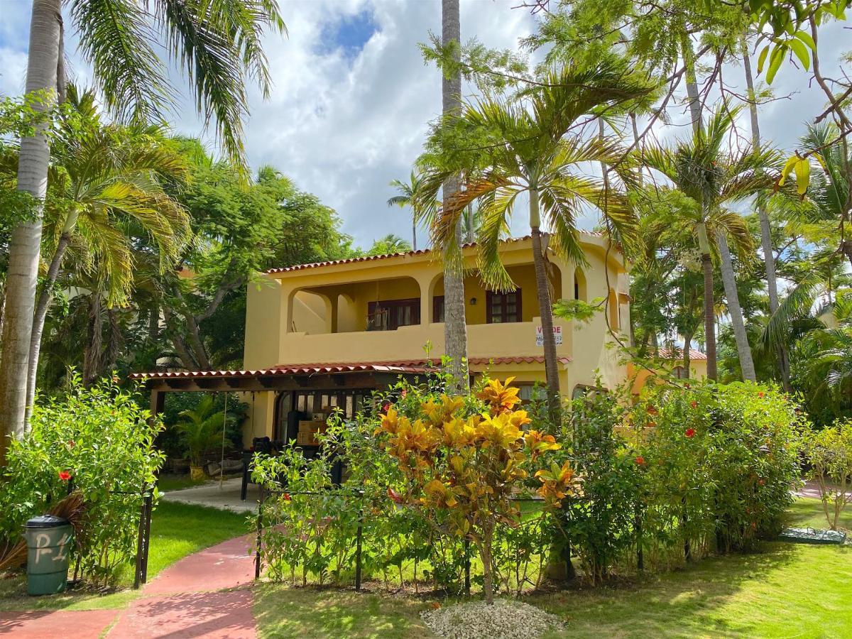 Los Corales Villas And Suites - Beach Club, Spa, Restaurants Punta Cana Ruang foto